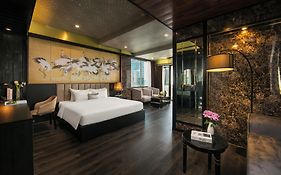 Ja Cosmo Hotel And Spa